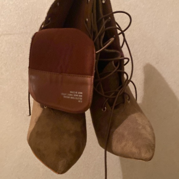 Wedge booties - Picture 3 of 3